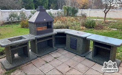 Барбекю-комплекс из полудрагоценного камня